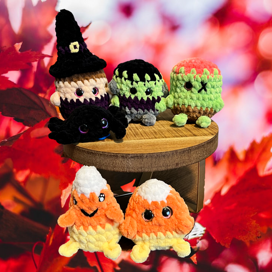 Mini Halloween Friends